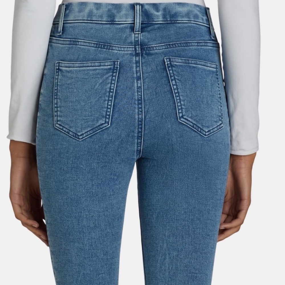 NWT  2 PAIR of Time and Tru Blue Women's Jeggings
Size 4-6 - Picture 4 of 8